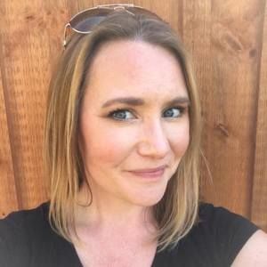 Meet your Posher, Holly